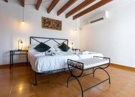 Hostal Restaurante Pou des Lleó 4