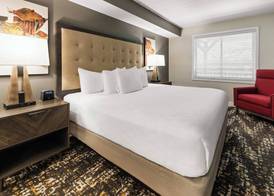 WorldMark Arrow Point 5