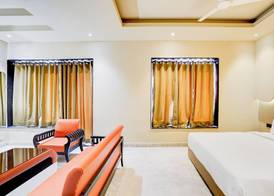 Hotel Royal City 4