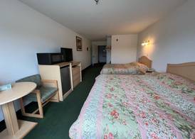 Red Bud Country Inn 2