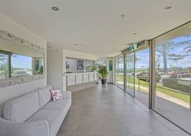 Boulevard North Holiday Apartments 2