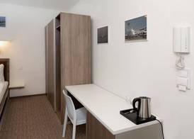SKY Hotel Prague 4