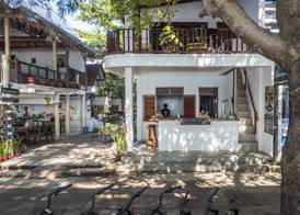 Gili Turtle Beach Resort 2
