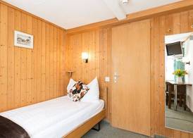 Hotel Oberland 5