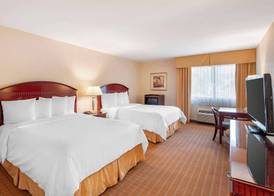 Best Western Plus West Covina Inn 5