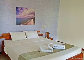 Munting Paraiso 4