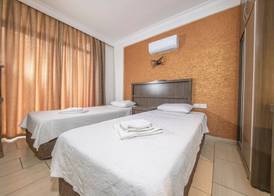 Marina Apart Hotel 3