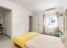 Caparica Poshtel 2