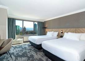 Sandman Signature Vancouver Downtown Hotel 5