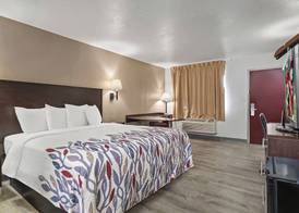 Red Roof Inn Wilmington NC 5