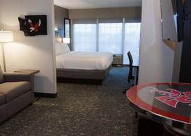Holiday Inn Express & Suites CHENEY by IHG 3