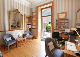 Lauderville guest house 2