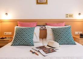 Artemis Hotel 3