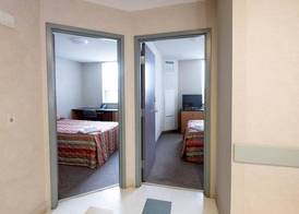 Residence & Conference Centre - Barrie 5
