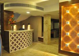 La Woods Hotel 4