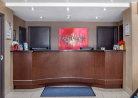 EconoLodge Downtown Toronto 4
