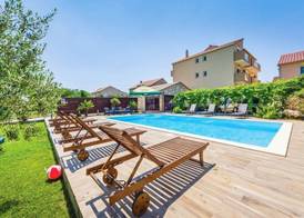 Apartments Mikulić 3
