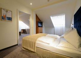 HiLight Suites Hotel 5
