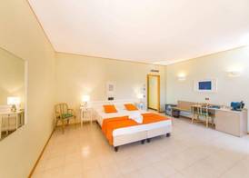 Paradise Beach Resort 3