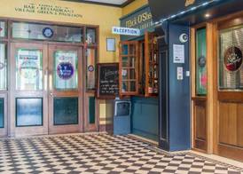 Mick O'Sheas 2