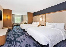 Fairfield Inn & Suites by Marriott Goshen 5