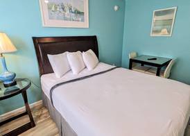 Clarem Happy Days Inn 3