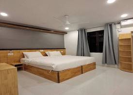 Rayva inn 4