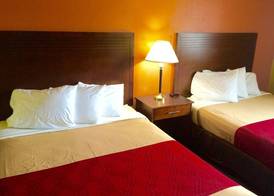 Rodeway Inn Willamette River 3