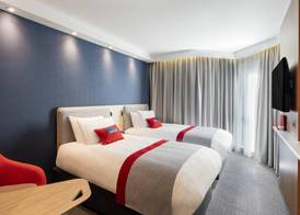 Holiday Inn Express BELFAST CITY by IHG 5