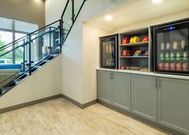 Comfort Inn and Suites 2