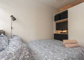 Shirley Apartments, Cozy Studio, 10 Min Drive to City Centre and Cruise Ship Terminals 2