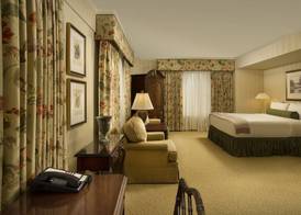 Mayflower Park Hotel 5