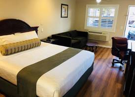 Dynasty Suites Hotel 5
