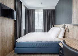 Joy Hotel 5