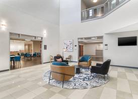 Best Western Plus Rose City Conference Center Inn 2