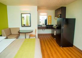 Motel 6-Palestine, TX 4