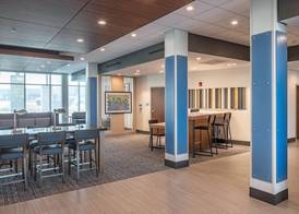 Holiday Inn Express & Suites WEST OMAHA - ELKHORN by IHG 2