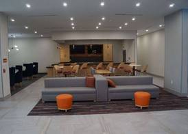 La Quinta Inn & Suites by Wyndham Lewisville 2