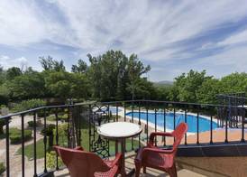 Hotel Fuente Las Piedras 5