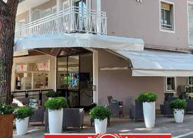 Hotel Susy - Bakery & Gluten Free Home Made - direttamente su viale Dante a due passi dal mare 4