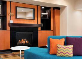 Fairfield Inn & Suites Hartford Manchester 2