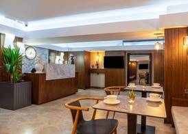 Union Hotel Port 2