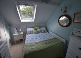 Immaculate 4-bed Apartment in Bournemouth & spa 4