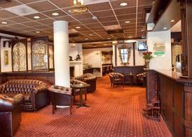 Chesterfield Hotel 2