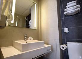 Avia Hôtel Saphir Montparnasse 4