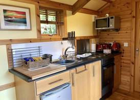 Rashfield Sheilings - Unique Riverside Lodges 3