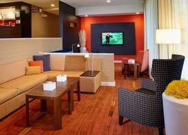 Courtyard by Marriott Lexington North 2