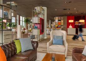 IntercityHotel Amsterdam Schiphol Airport 4