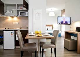 Appart Hotel Odalys City Tours Le Jardin des Lettres 3