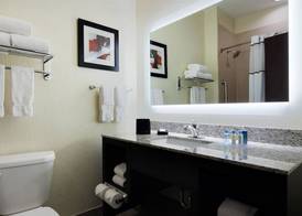 Best Western Plus Fairview Inn & Suites 5